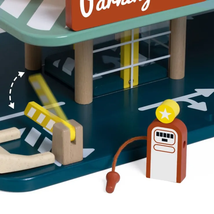 Classic World Pretend Play | Wooden Toys>Vintage Garage