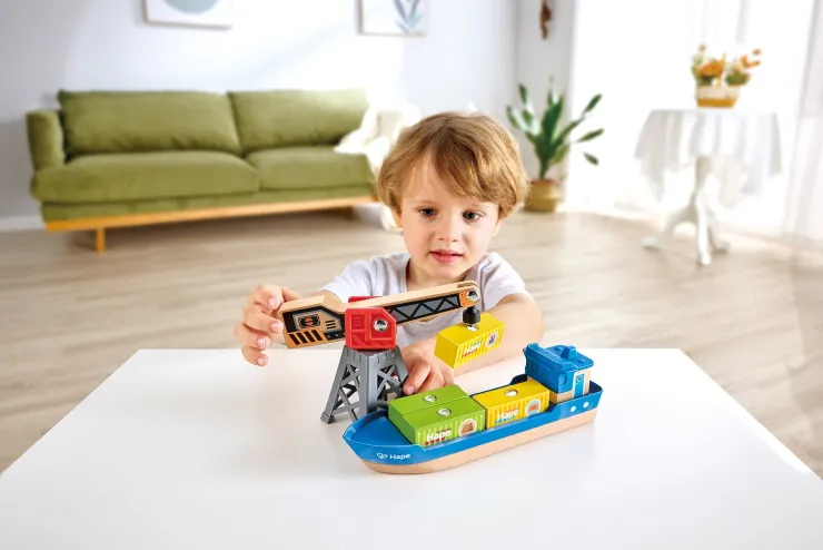 Hape Wooden Toys | Trains & Train Sets>Cargo Ship & Crane