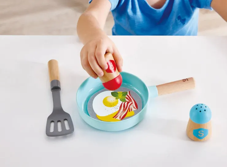 HAPE Pretend Play | Kitchen & Food>Cook & Serve Set