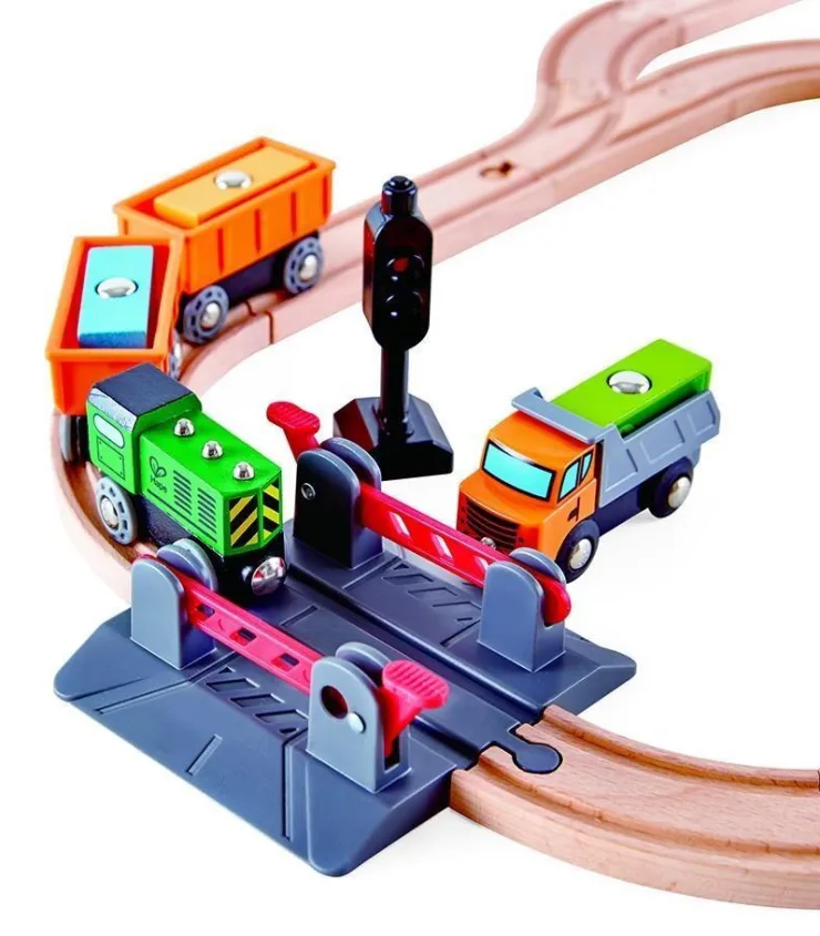 Hape Wooden Toys | Trains & Train Sets>Crossing & Crane Set
