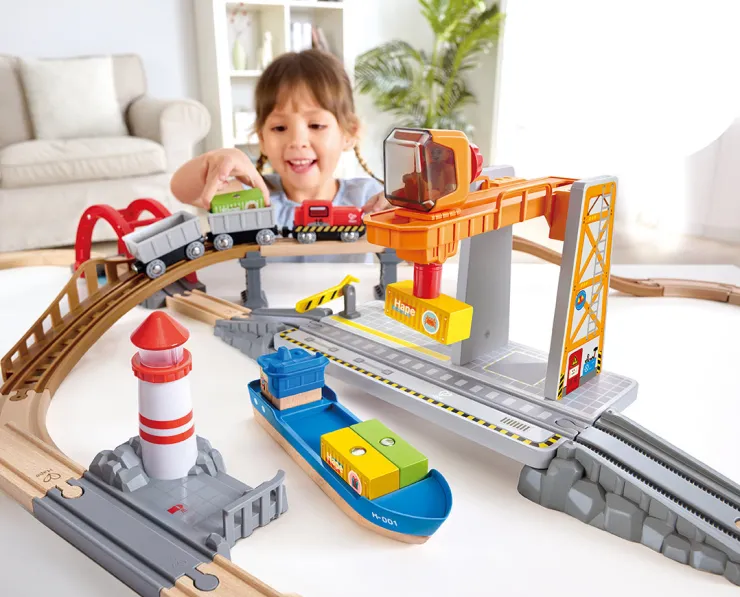 Hape Wooden Toys | Trains & Train Sets>Sea & Rail Cargo Transportation Set