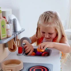 Hape Pretend Play | Kitchen & Food>White Gourmet Kitchen