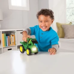 John Deere Transport Toys | 12 Months+>* Roll & Go Flashlight