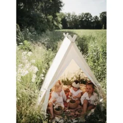 Kinderboard 3 Years+ | 4 Years+>Kinderfeets Tent