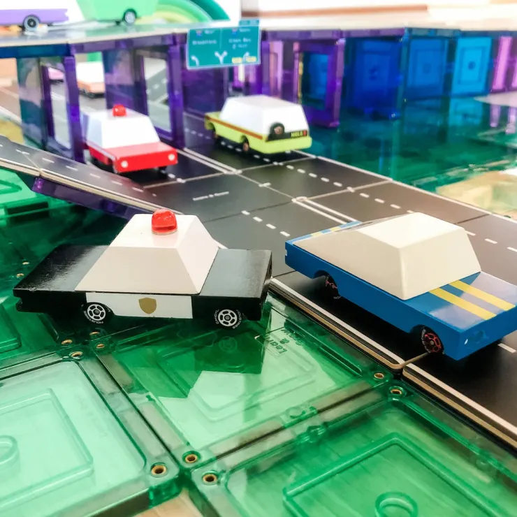 Learn & Grow Transport Toys | Building Sets>Rainbow Magnetic Tiles Toppers - Road Pack 40pc