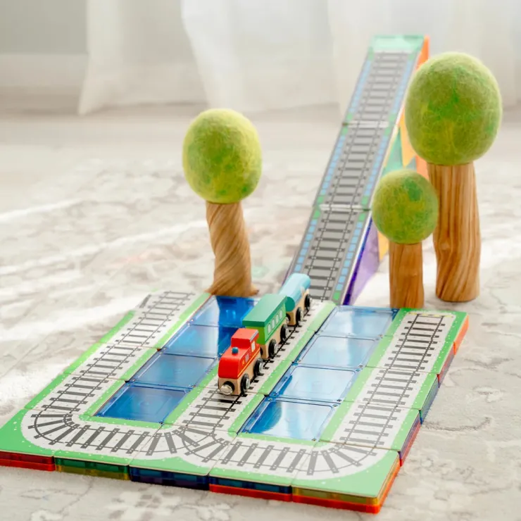 Learn & Grow Building Sets | Transport Toys>Rainbow Magnetic Tiles Toppers - Train Pack 36pc
