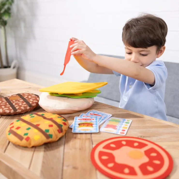 Melissa & Doug Pretend Play | Kitchen & Food>Burger Stacking Games